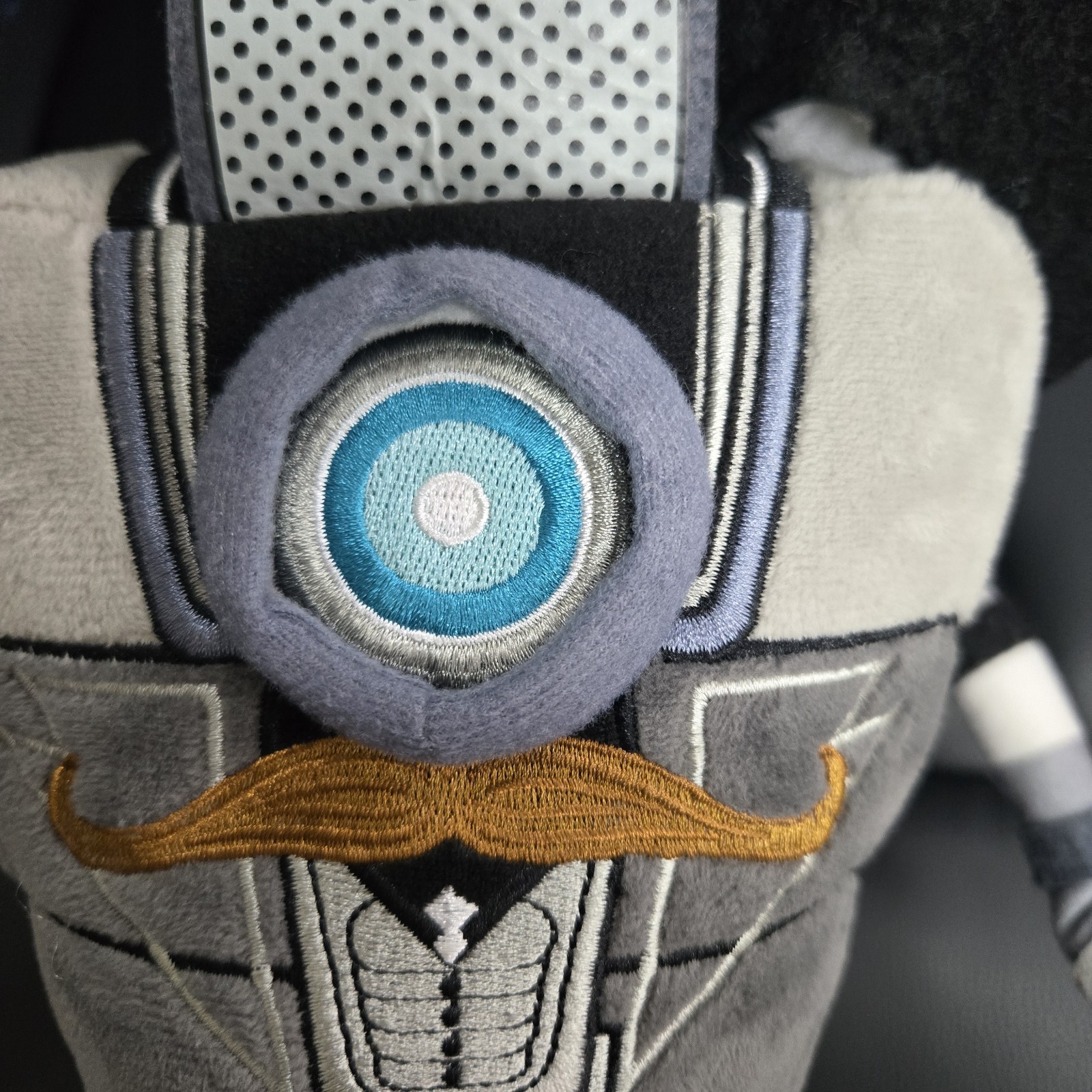 Borderlands 2 Gentleman Caller Claptrap Robot Talking Plush Gearbox 2018
