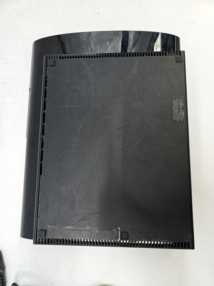 SONY PLAYSTATION 3 – SYSTEM – 80GB – CECH-4001B (VA5018929)