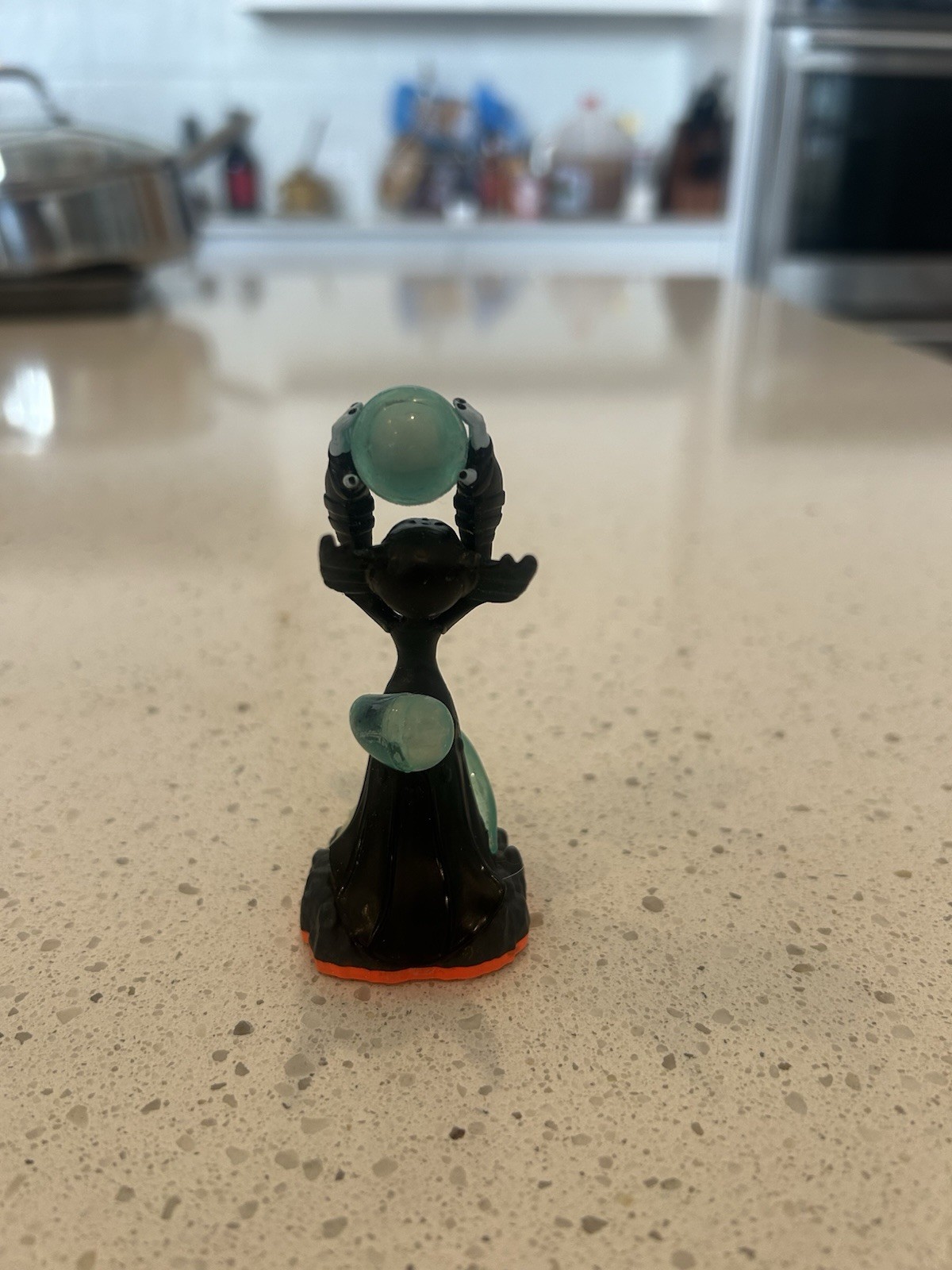 2012 Activision, Skylanders Giants: Hex Figure, Series 2