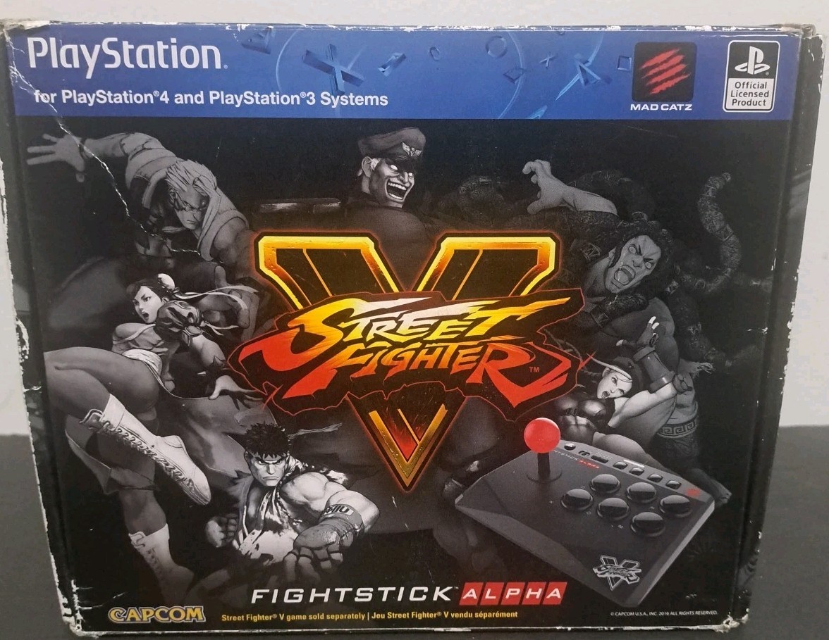 Mad Catz Street Fighter V Arcade Fightstick ALPHA Fighting Stick for PS3, PS4