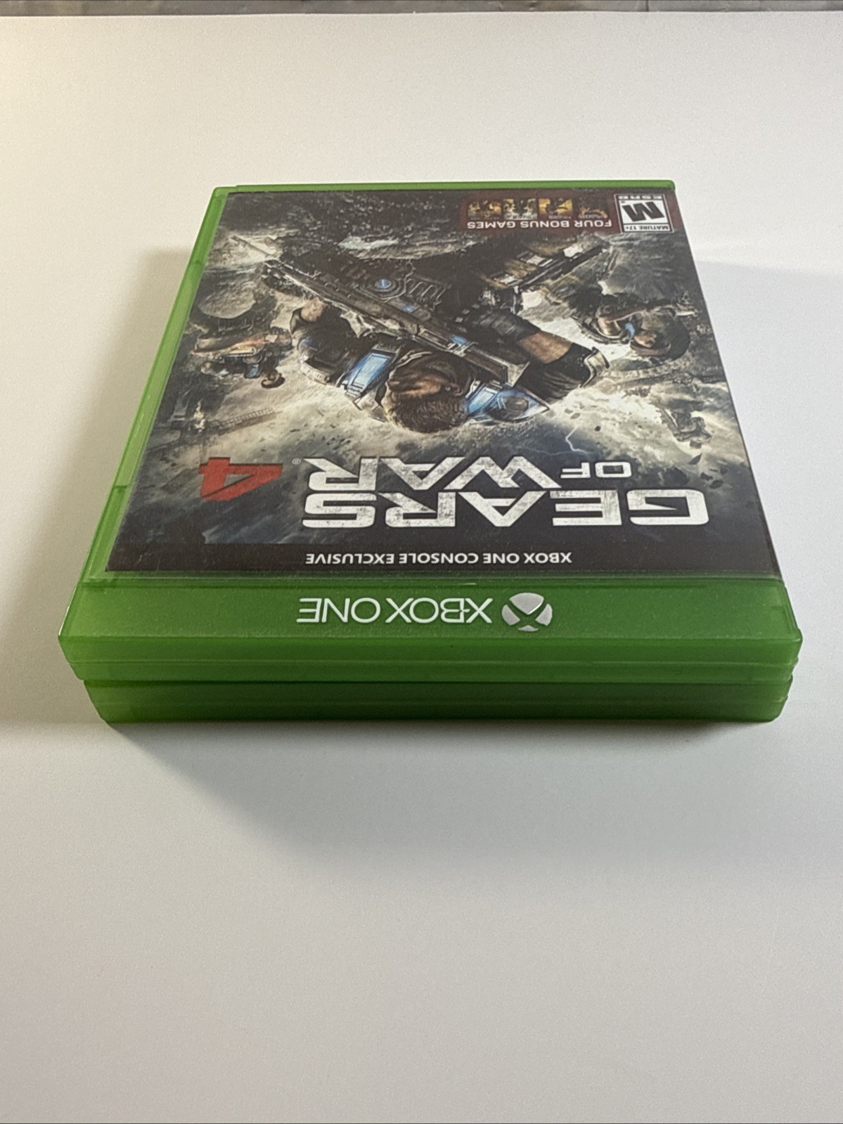 Gears Of War – Ultimate Edition & Gears Of War 4 :: Xbox One Stickers Near Mint
