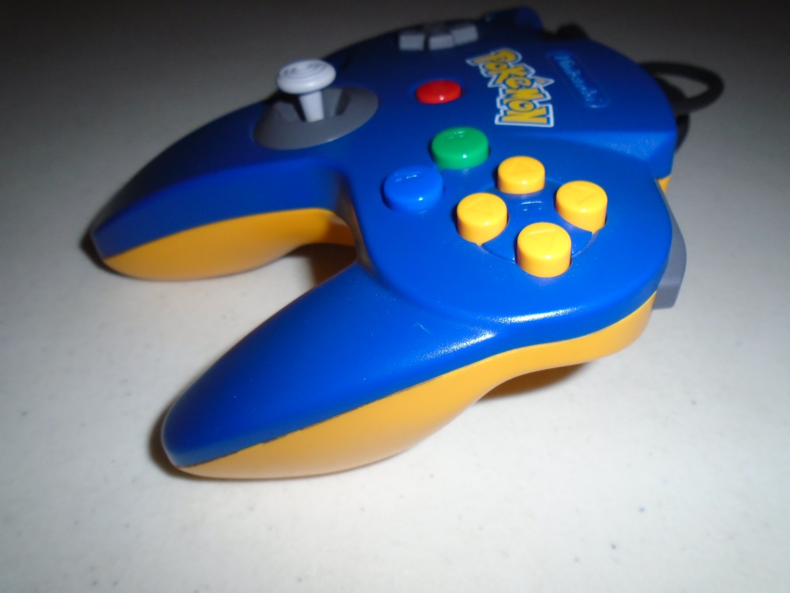 OEM Pokémon Special Pikachu Edition USA Controller w/tight joystick Nintendo 64