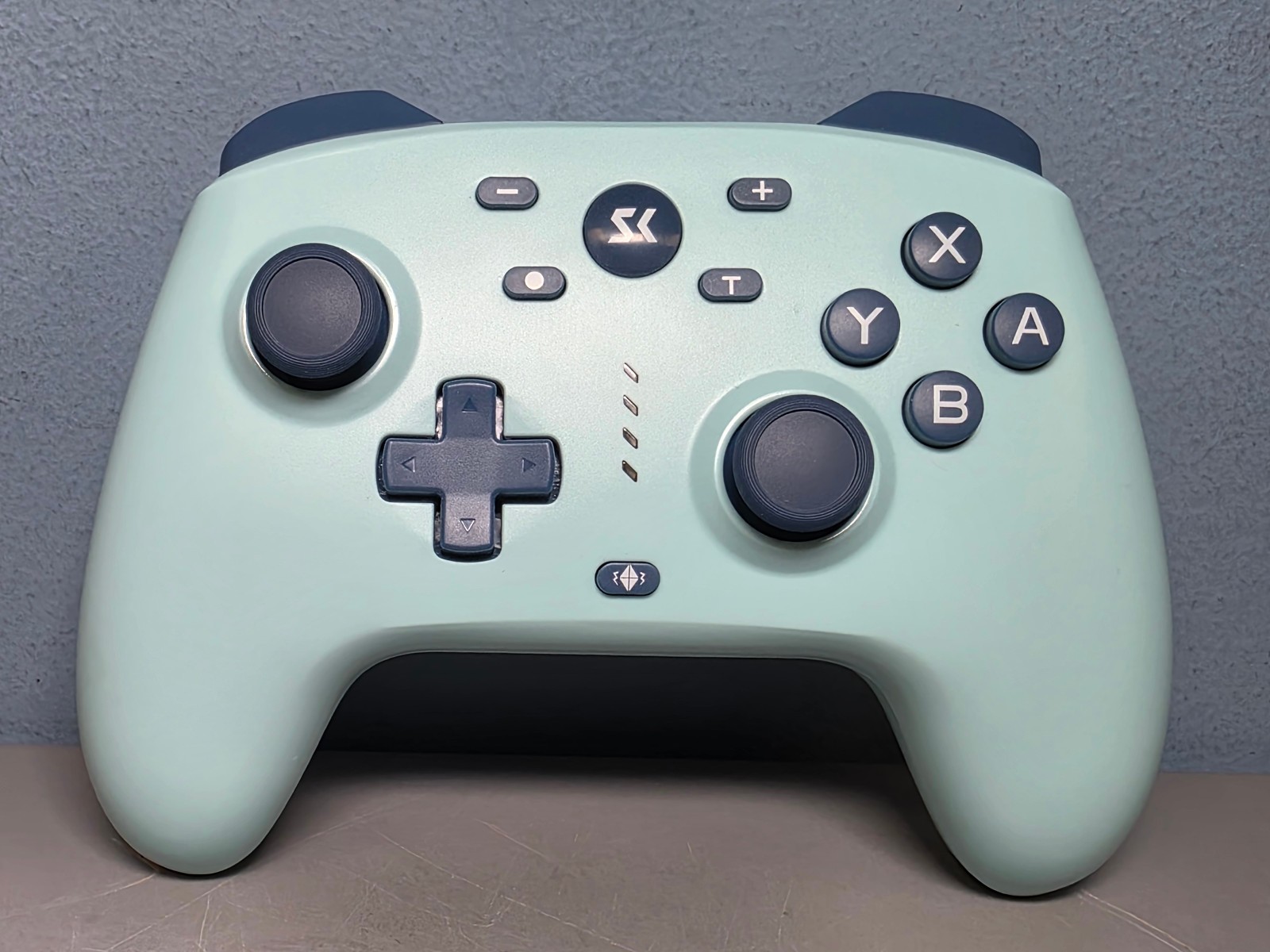 Ishako Multi-Platform Game Controller in Green New Hall Effect & Programmable