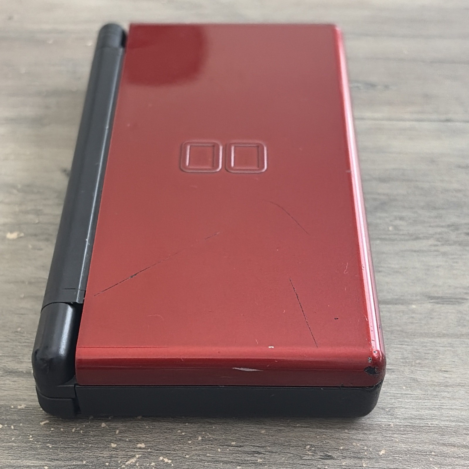 Nintendo DS Lite USG-001 Red/Black Handheld Console w/ Stylus, Charger