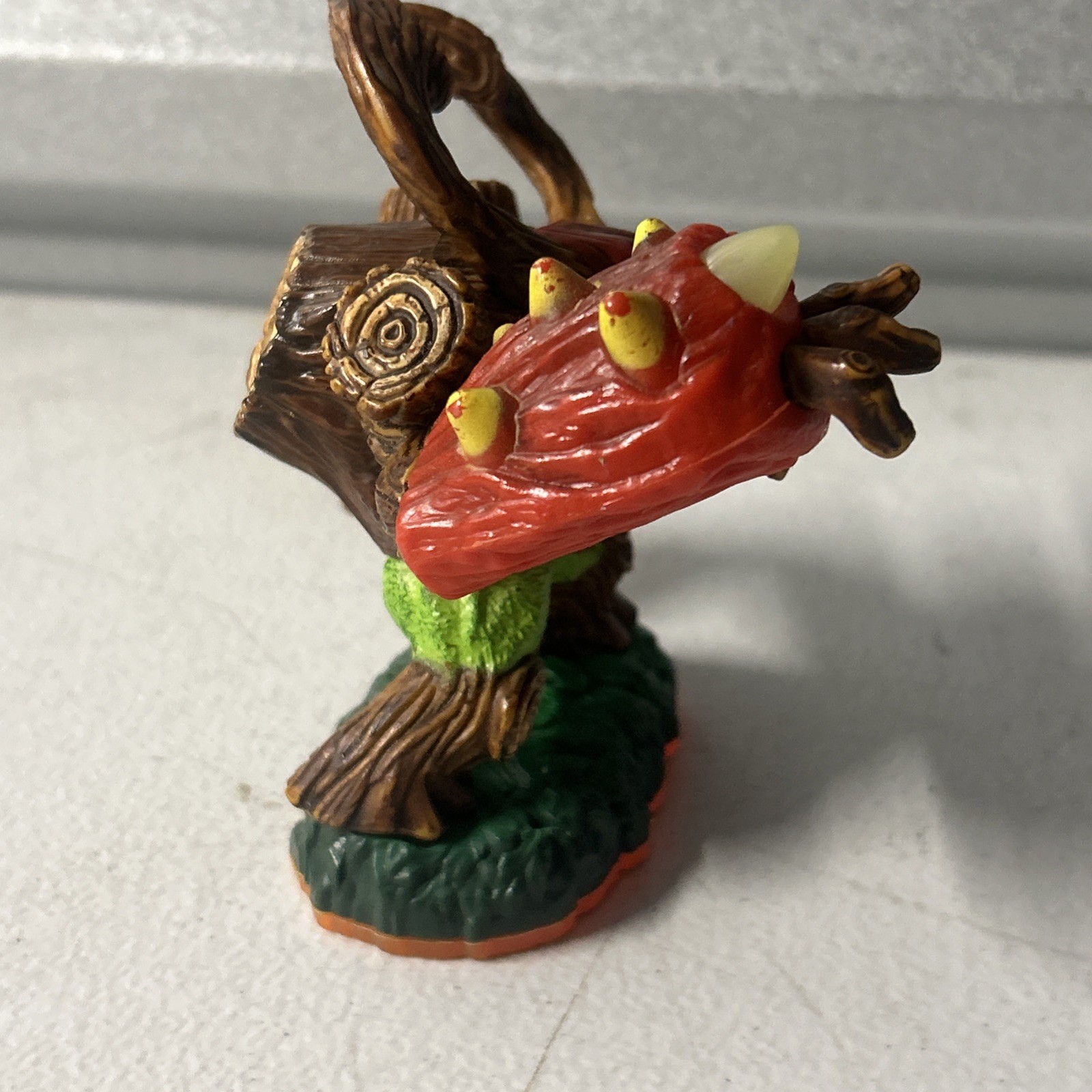 Skylanders Giants: Tree Rex, Activision 2012