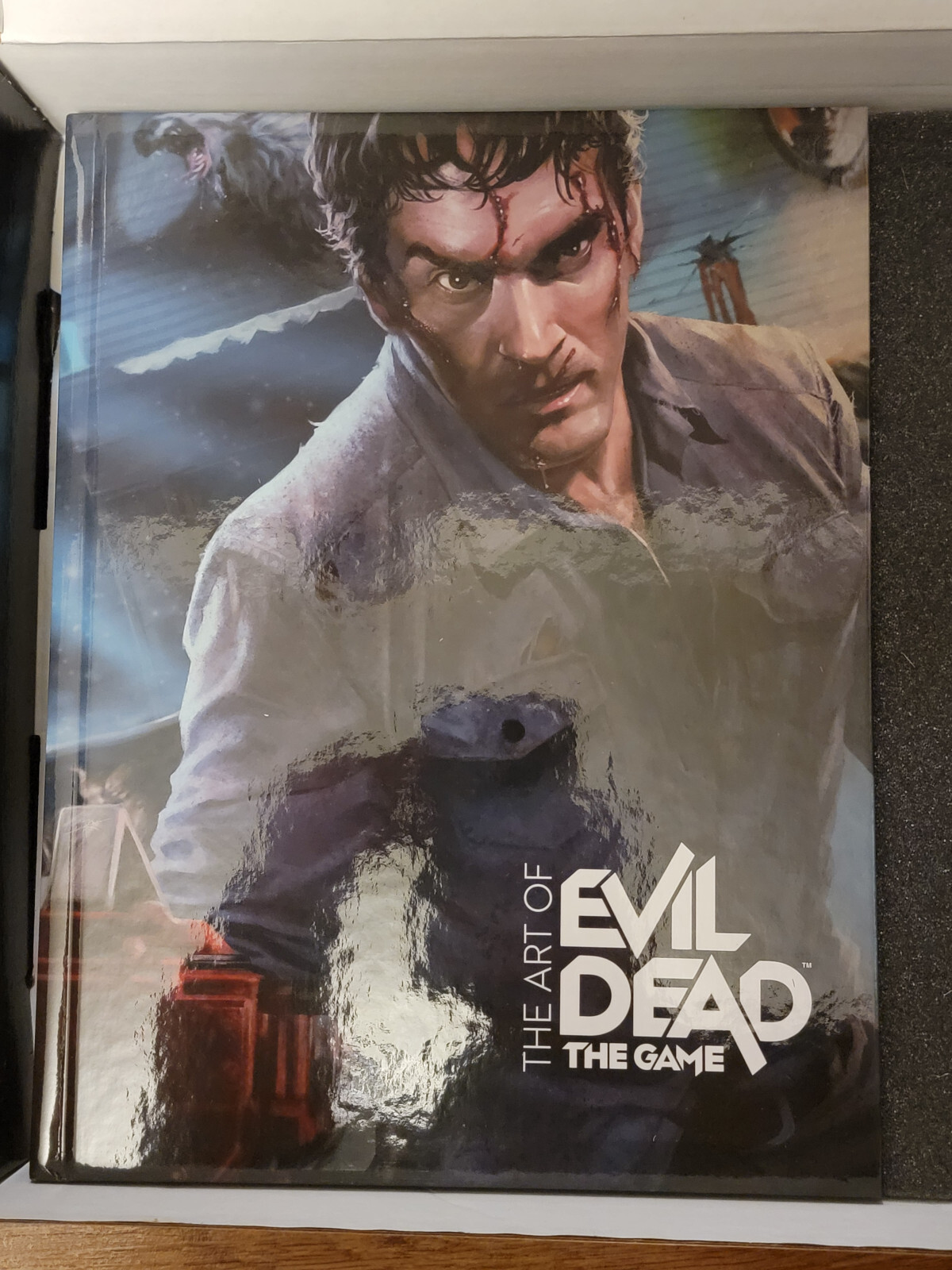 Evil Dead: The Game Collectors Edition PS4 with Medium Shirt, Vinyl Soundtrack,