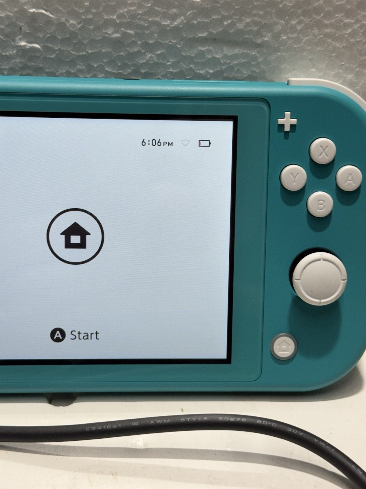 Nintendo Switch Lite HDH-001 32GB Handheld Video Game Console Turquoise