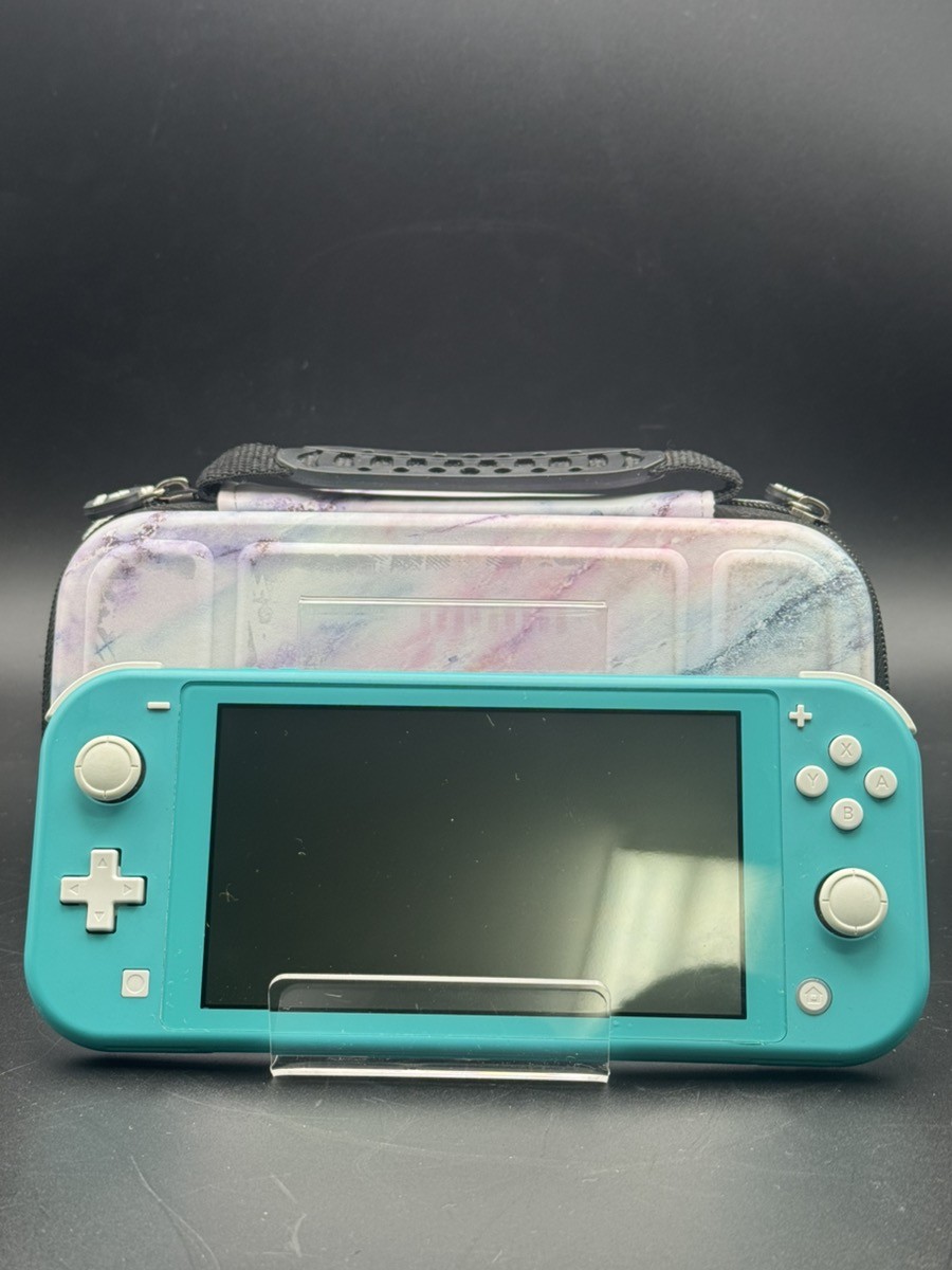 NINTENDO SWITCH LITE HANDHELD – HDH-001 (J03029557)