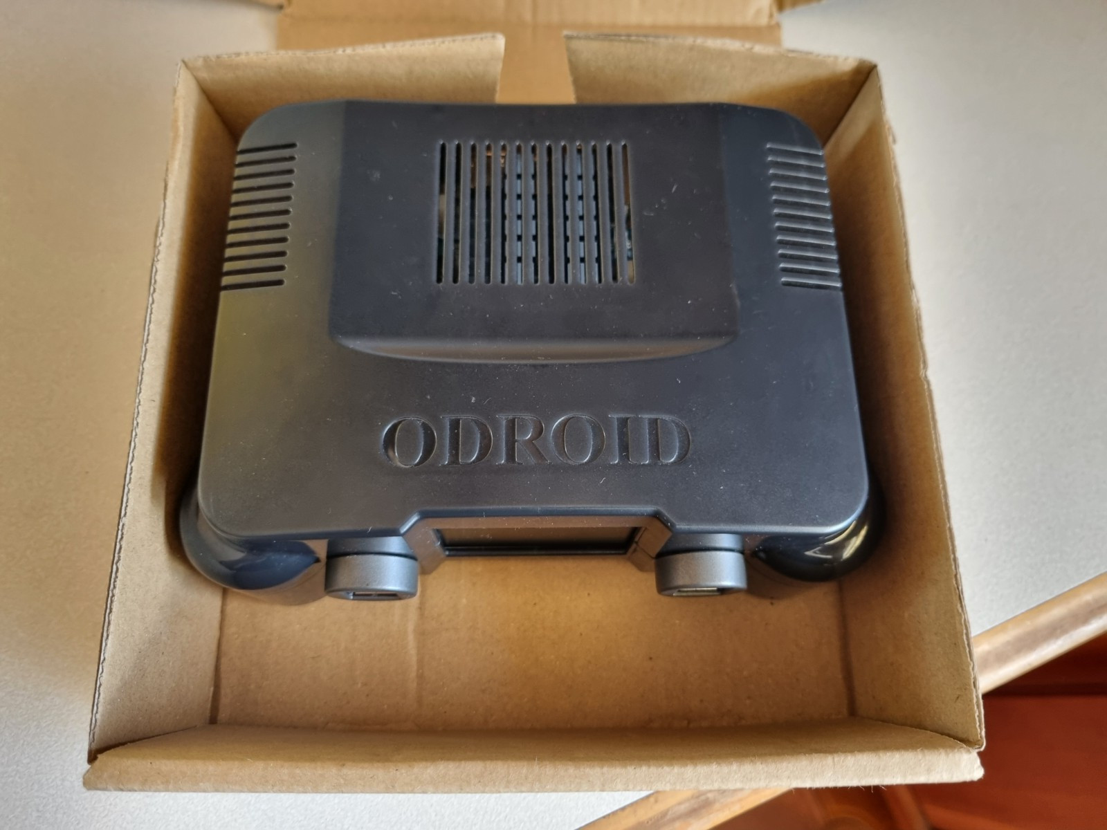 Odroid XU4 in Nintendo 64 style case No Power Supply
