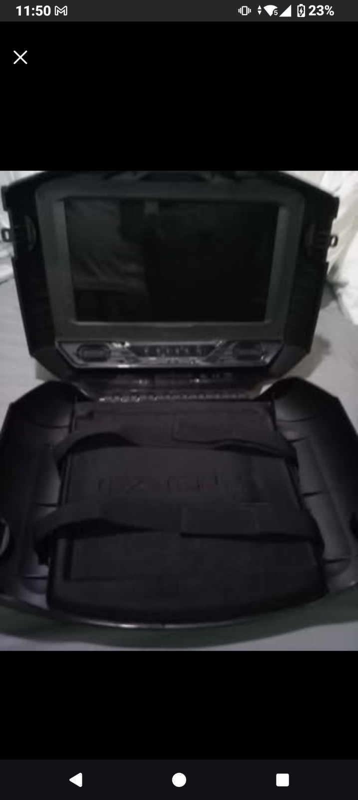 GAEMS G155 LCD Gaming Case