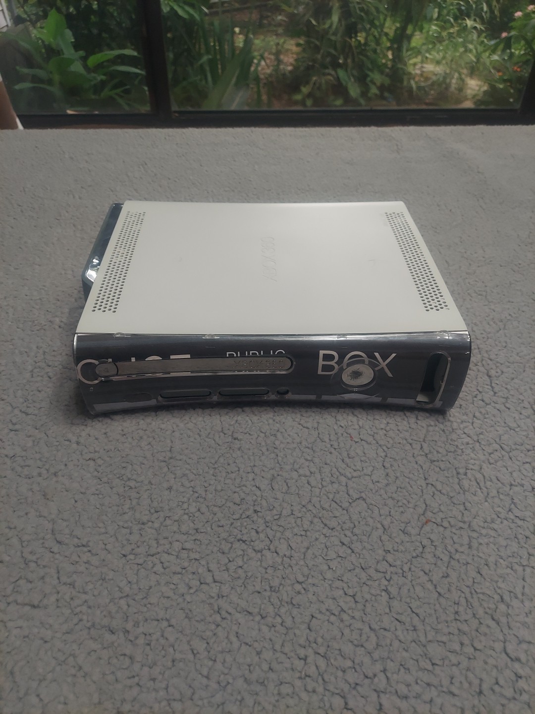 Microsoft Xbox 360 Core White System Console Only READ DESCRIPTION