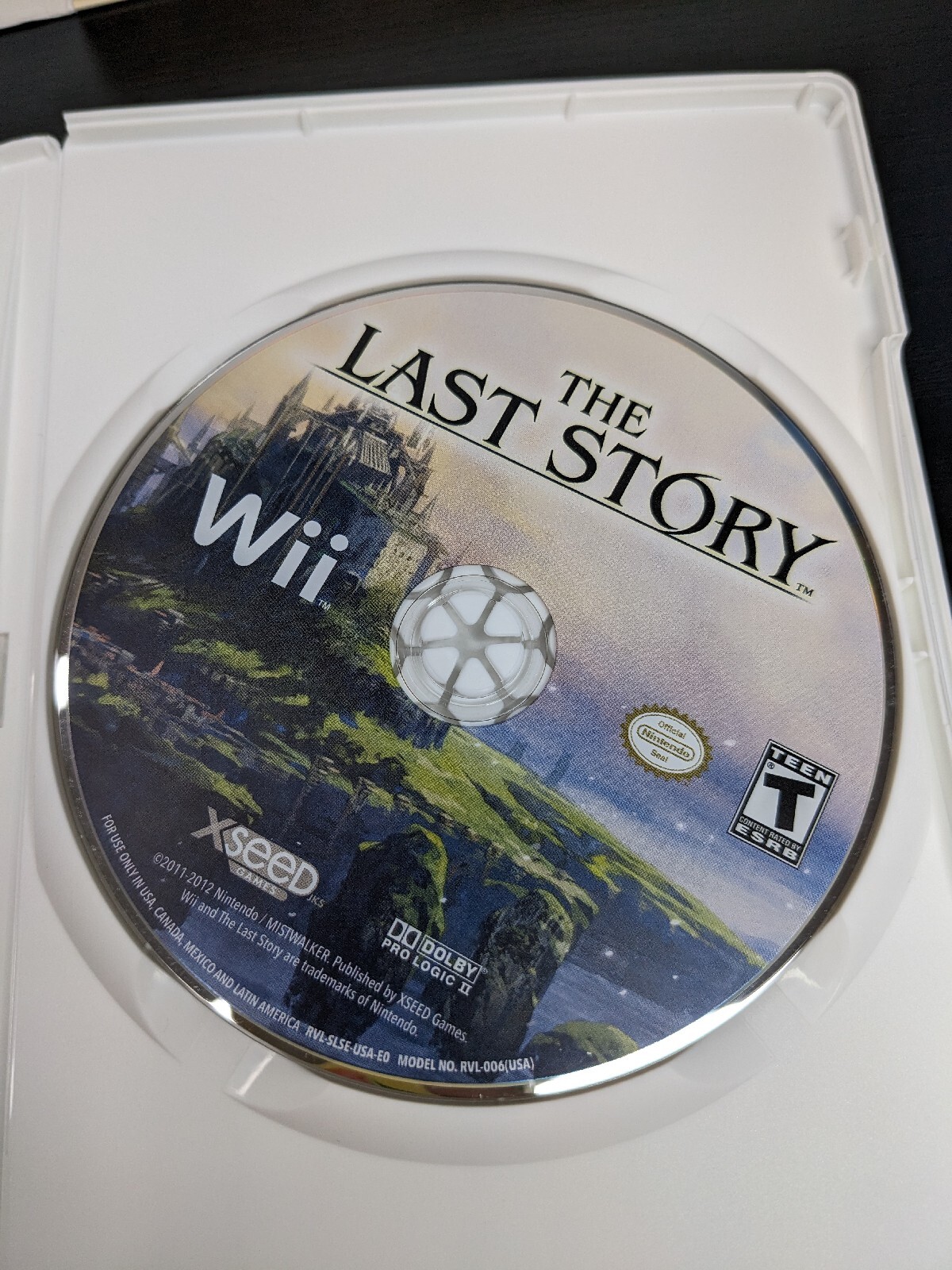 The Last Story Limited Edition Nintendo Wii 2012 with Artbook & Sleeve