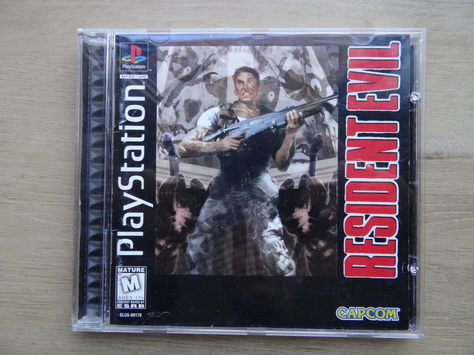 Resident Evil (PlayStation 1, 1996) Jewel Case w/Reg Card *Rare!*