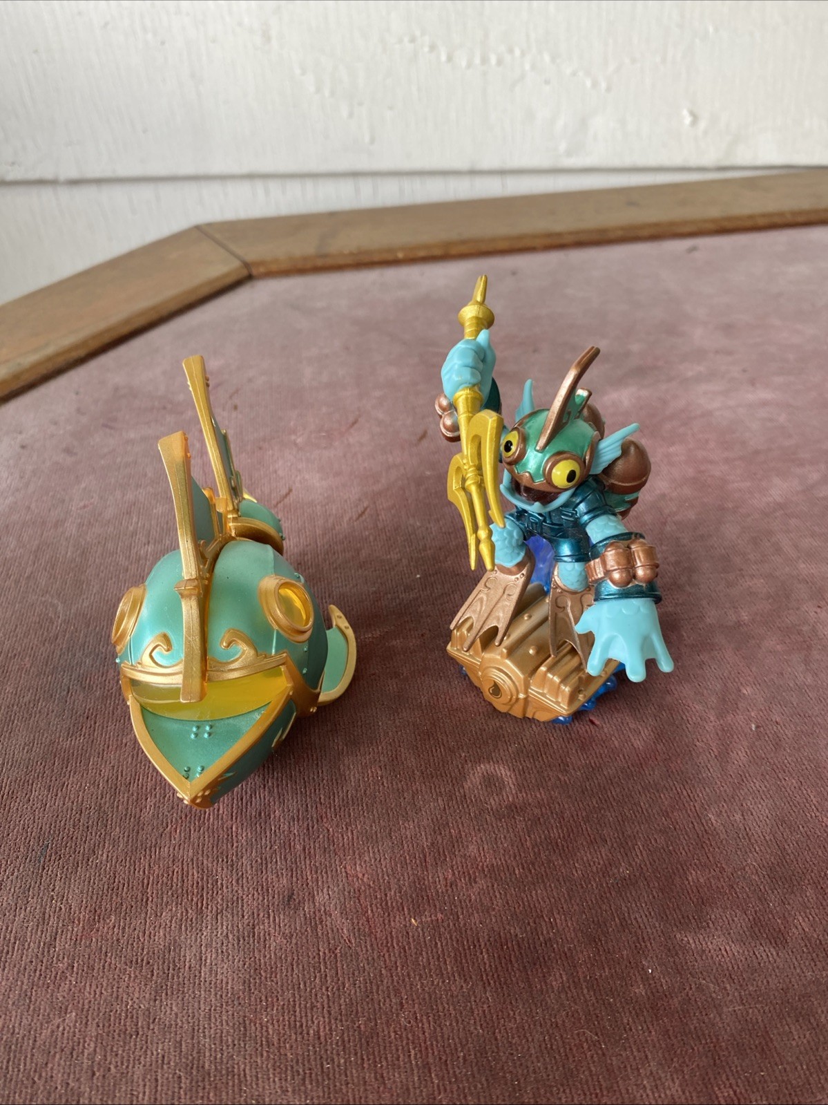 Skylanders Super Chargers Deep Dive Gill Grunt And Signature Vehicle Reef Ripper