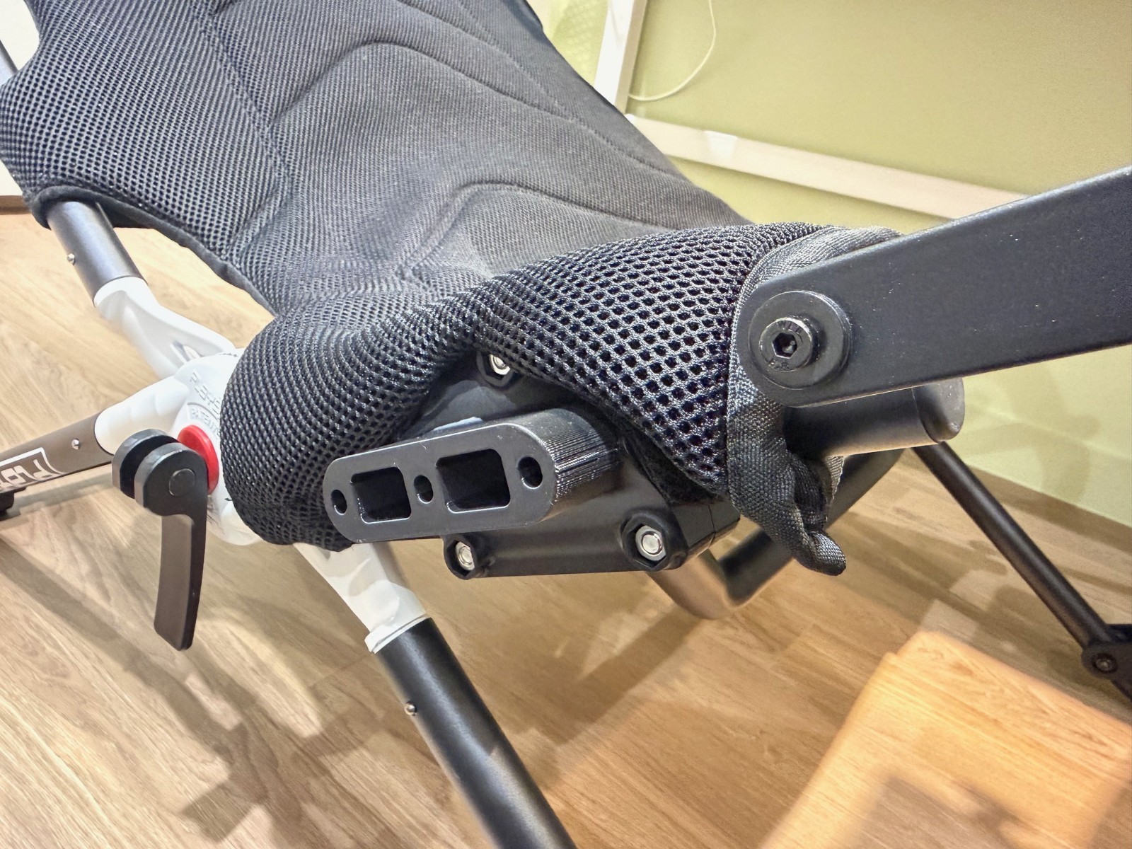 Playseat Challenge DD F1 Edition LOGITECH RS Shifter or Handbrake Mount