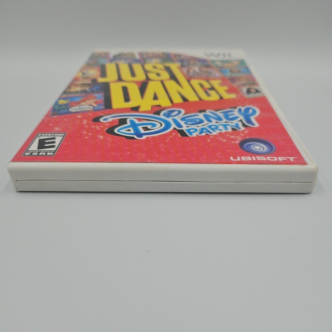 Just Dance Disney Party Nintendo Wii, 2012 In EUC CIB Ubisoft