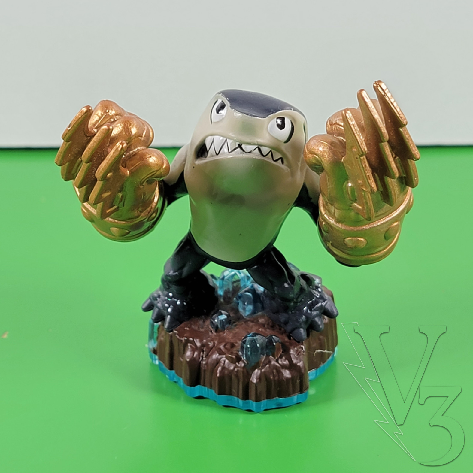 Skylanders SWAP FORCE Character Figure: KNOCKOUT TERRAFIN (blue base)