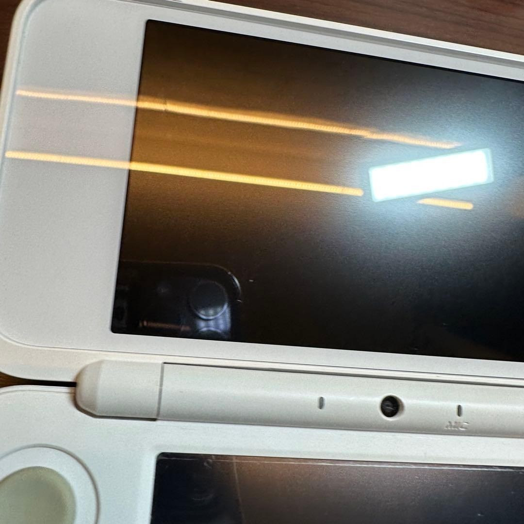 New 2DS LL Console White x Lavender 5574 From Japan
