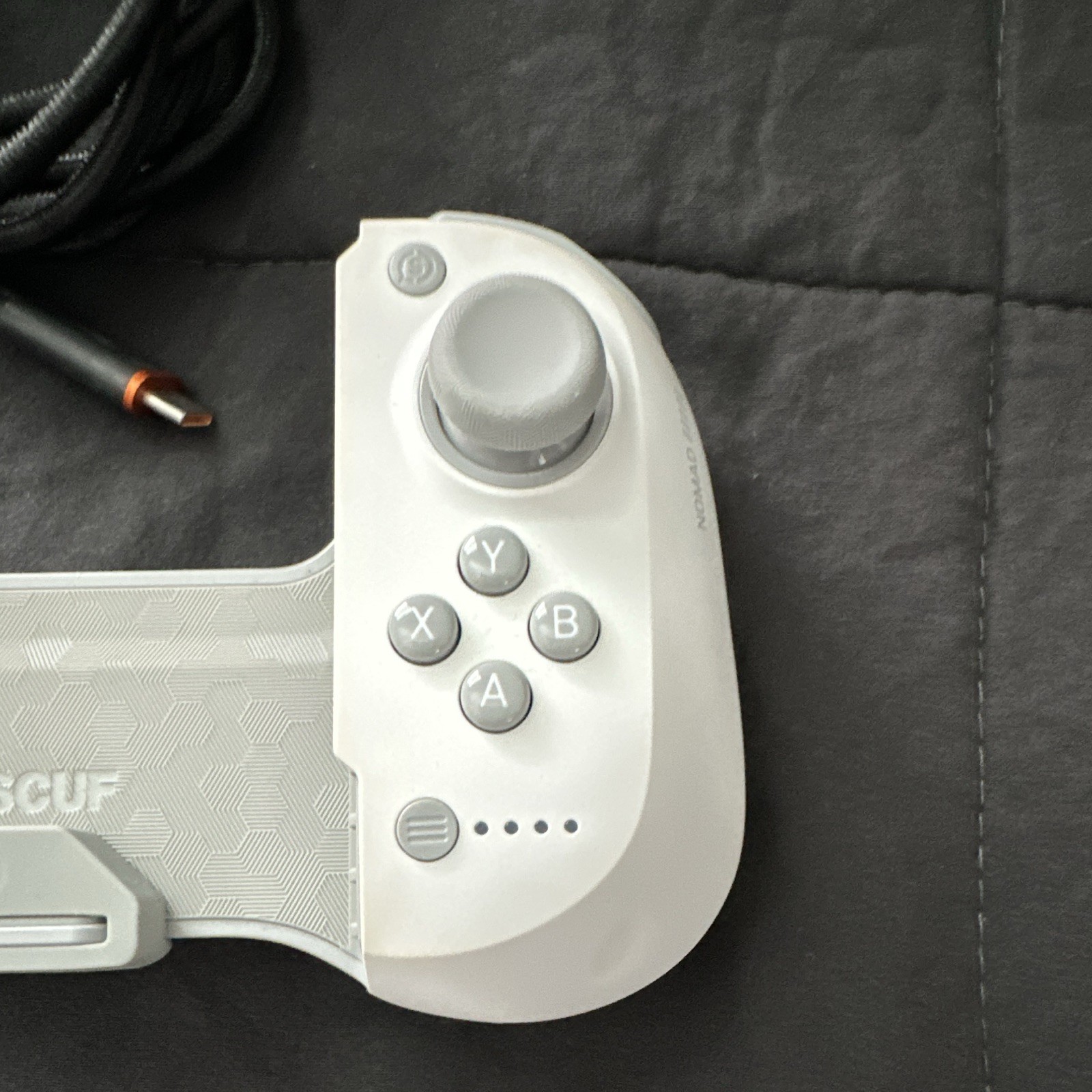 SCUF Nomad Mobile Controller for iPhone iOS USB-C Wired Ergonomic White