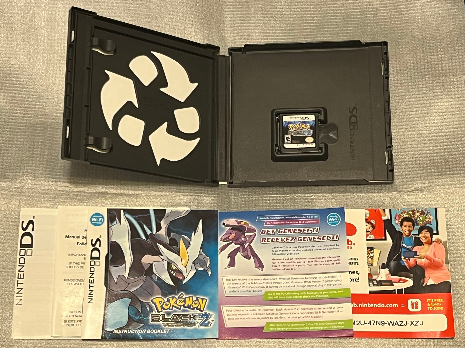 Pokemon Black Version 2 and White Version 2 Nintendo DS Complete CIB Great Shape