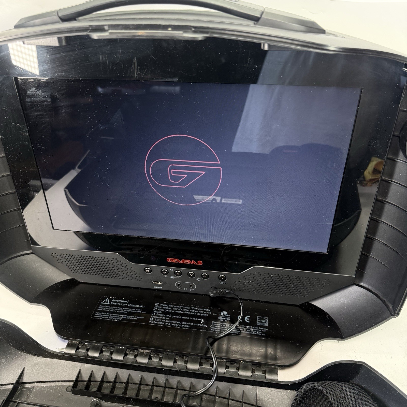 Gaems G155 15.5” Portable Travel Gaming Environment w/ Power Cord | TESTED