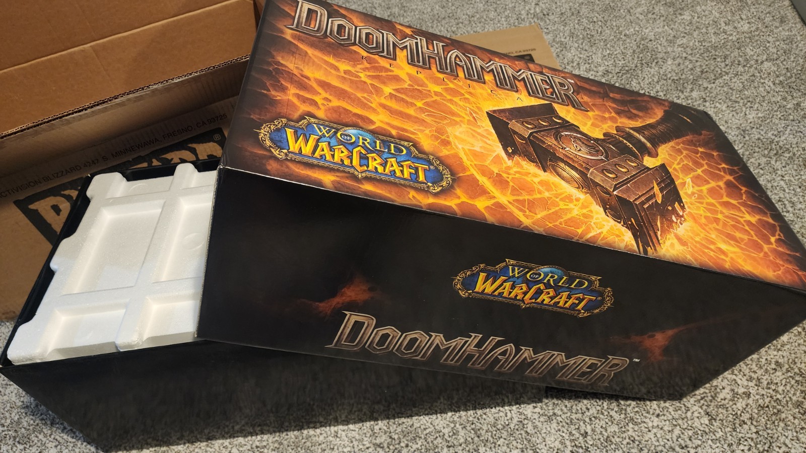Epic Blizzard World of Warcraft Doomhammer Replica WoW Collectible Rare