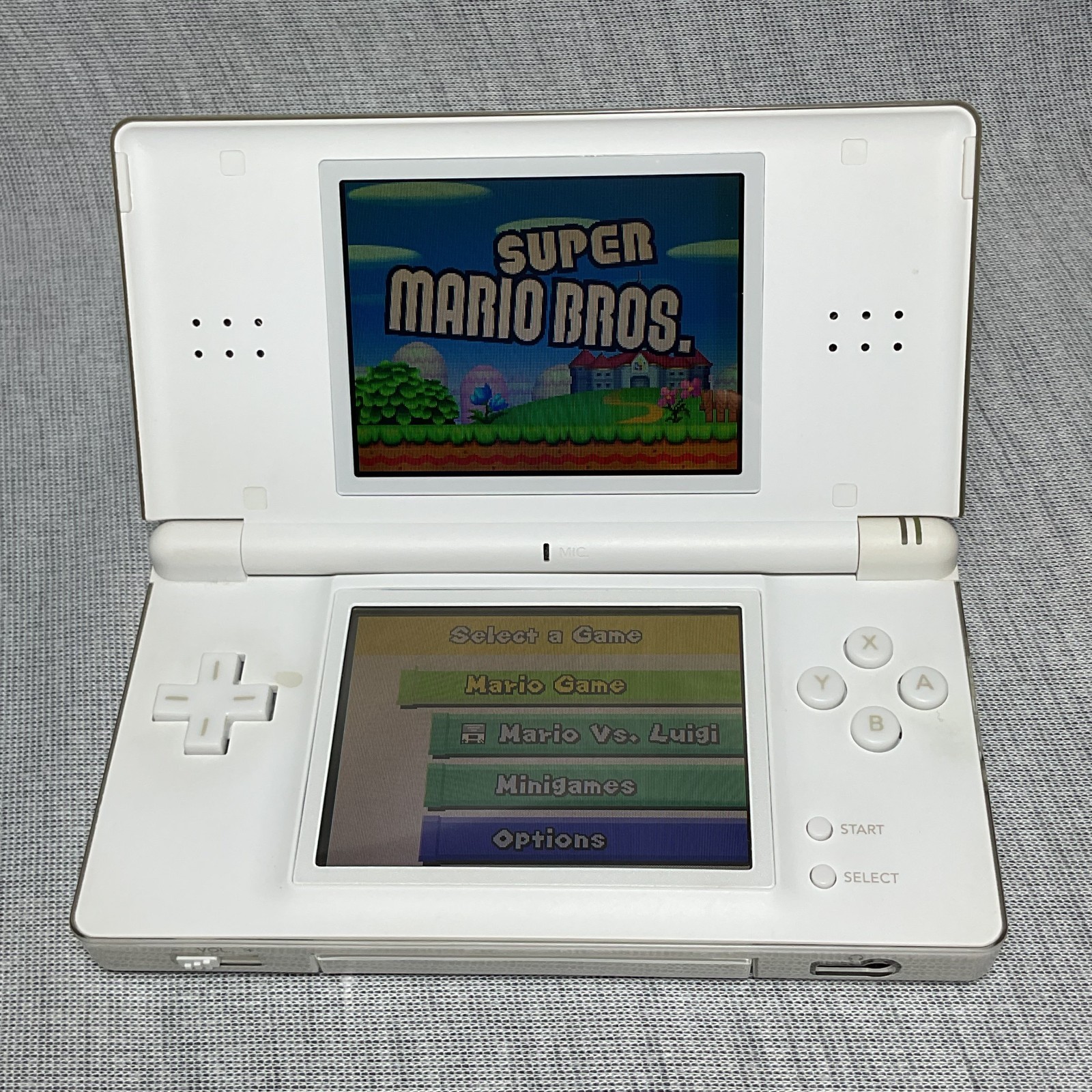 Nintendo DS Lite Console – Polar White