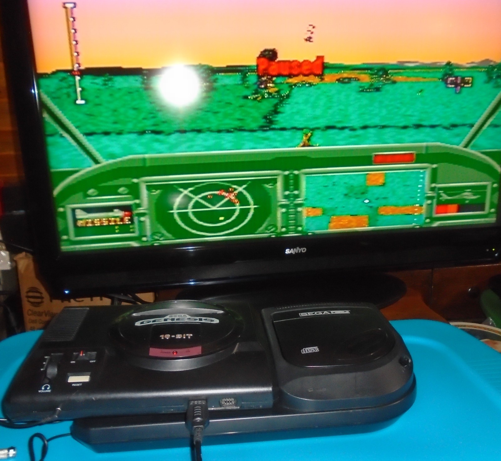 Sega CD Model 2 (MK-4102A) Genesis Model 1 (1601) 2AC 2Controllers 10Games AV RF