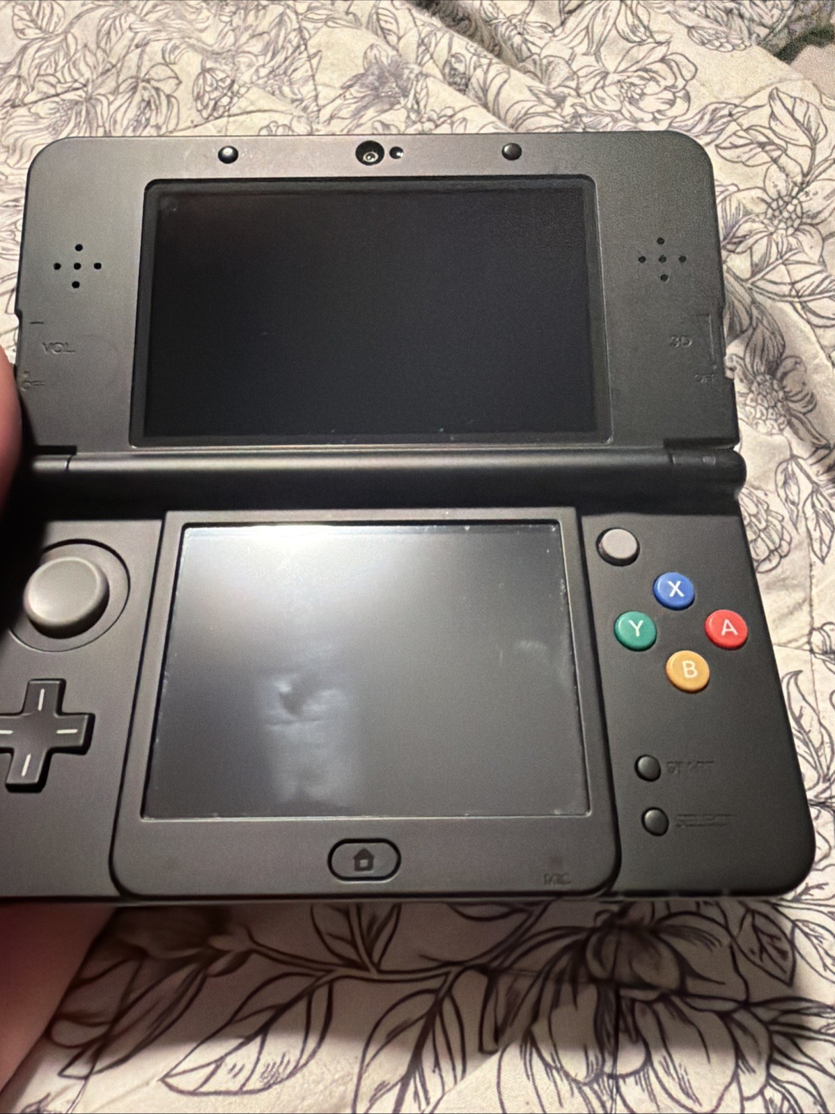 Nintendo 3DS Original Super Mario Edition 4GB Handheld System – Black