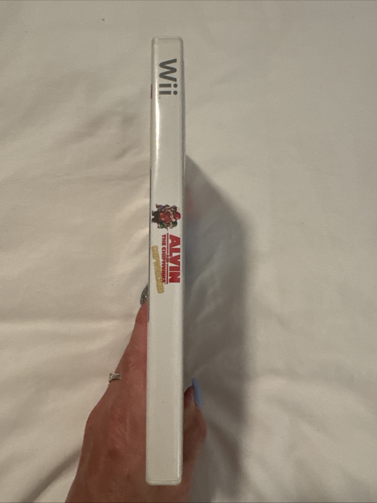 Alvin and the Chipmunks – Chipwrecked (Nintendo Wii, 2011) With Manual Included