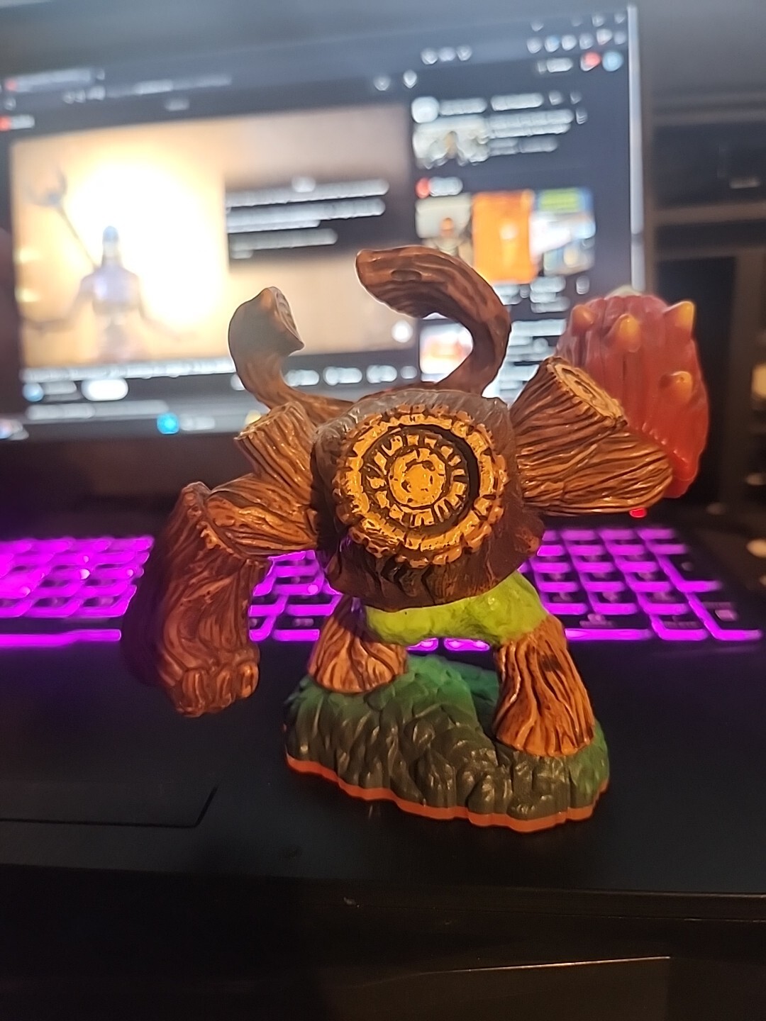 2012 Skylanders Giants Tree Rex Figure Character Activision Model # 85002888