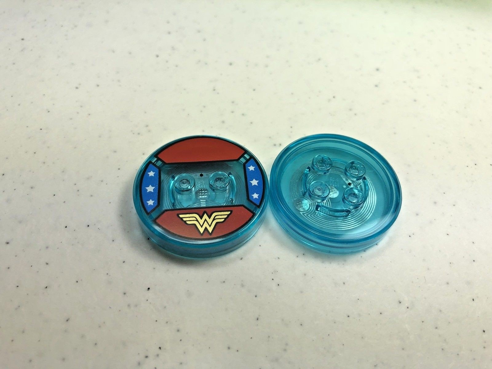 New LEGO Wonder Woman Dimensions Fun Pack Game Discs Player Toy Tags (x2)
