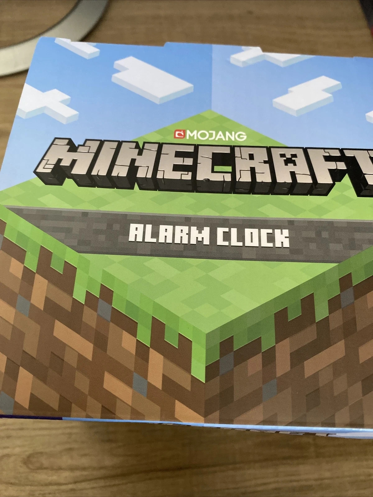 NEW PALADONE MOJANG MINECRAFT ALARM CLOCK USA SELLER FREE SHIPPING!!