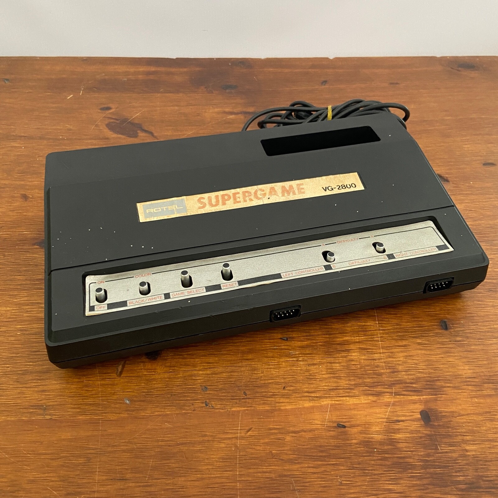 Vintage Atari 2600 Clone Argentina Rare Rotel Supergame VG-2800 Bootleg