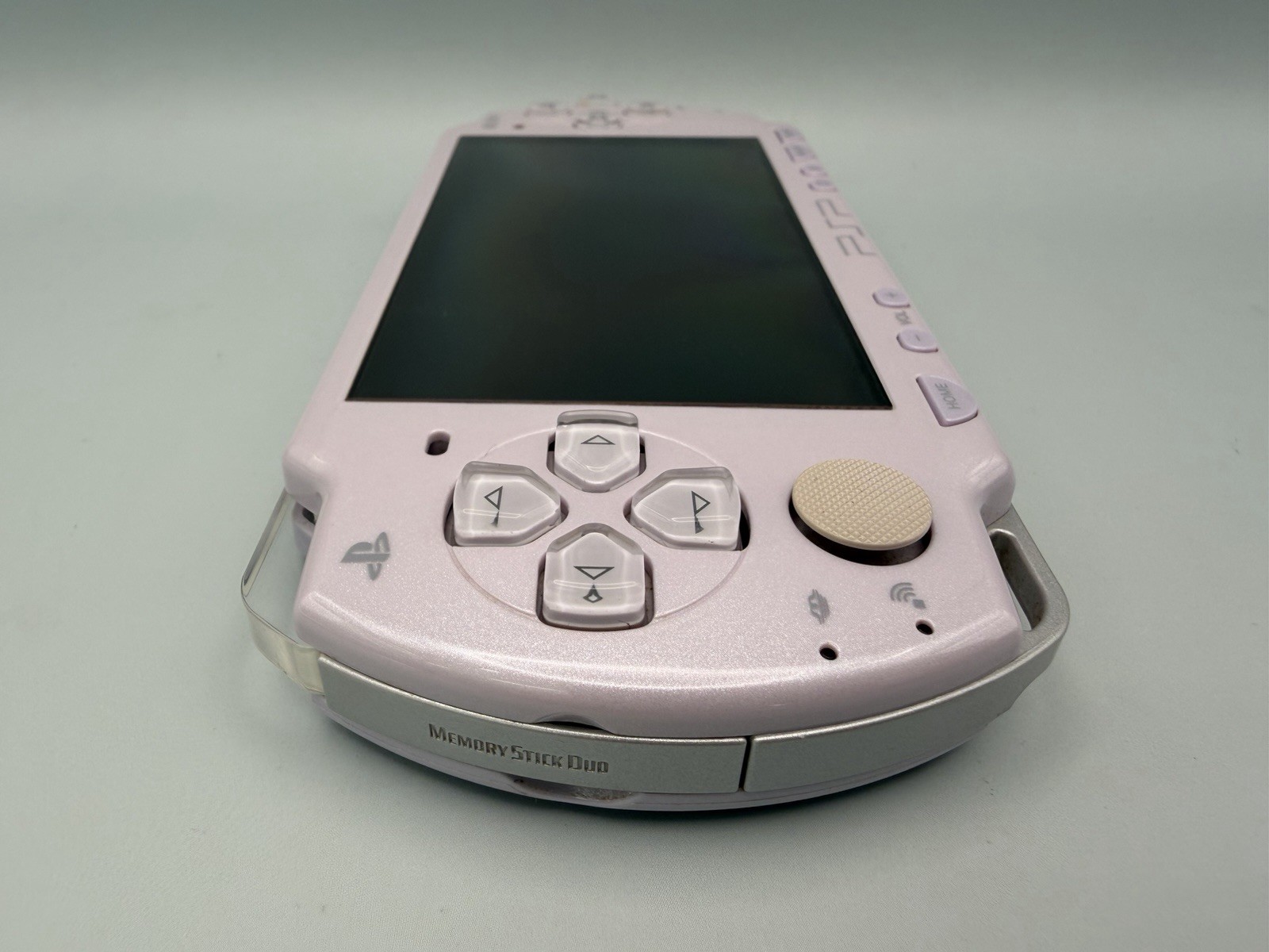 Sony PSP 2000 Console Lavender Purple – New Battery + 4GB Memory Card + Charger