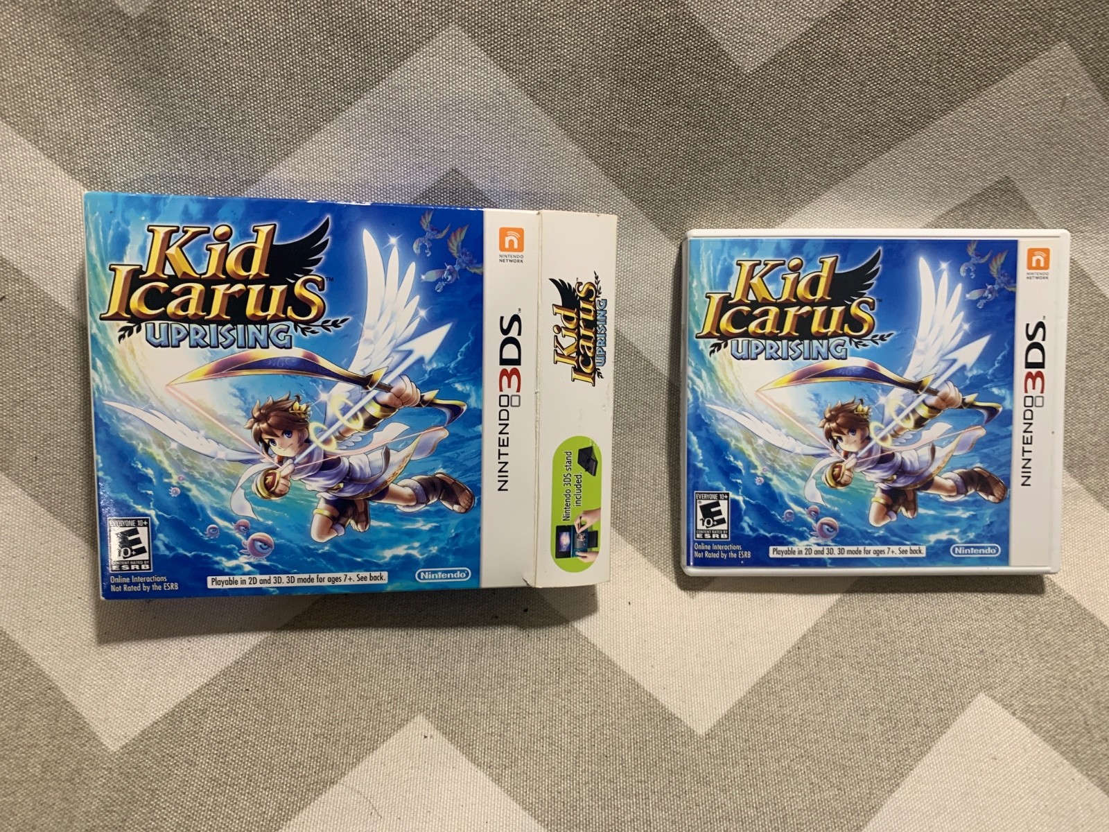Kid Icarus Uprising Nintendo 3DS Big Box CIB Sealed AR Cards NO 3DS Stand