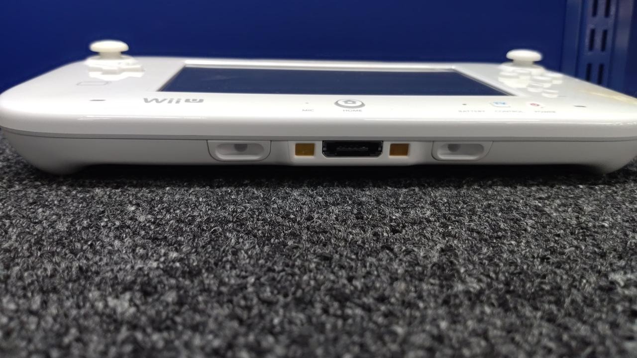 WIIU Model WUP 001 NINTENDO