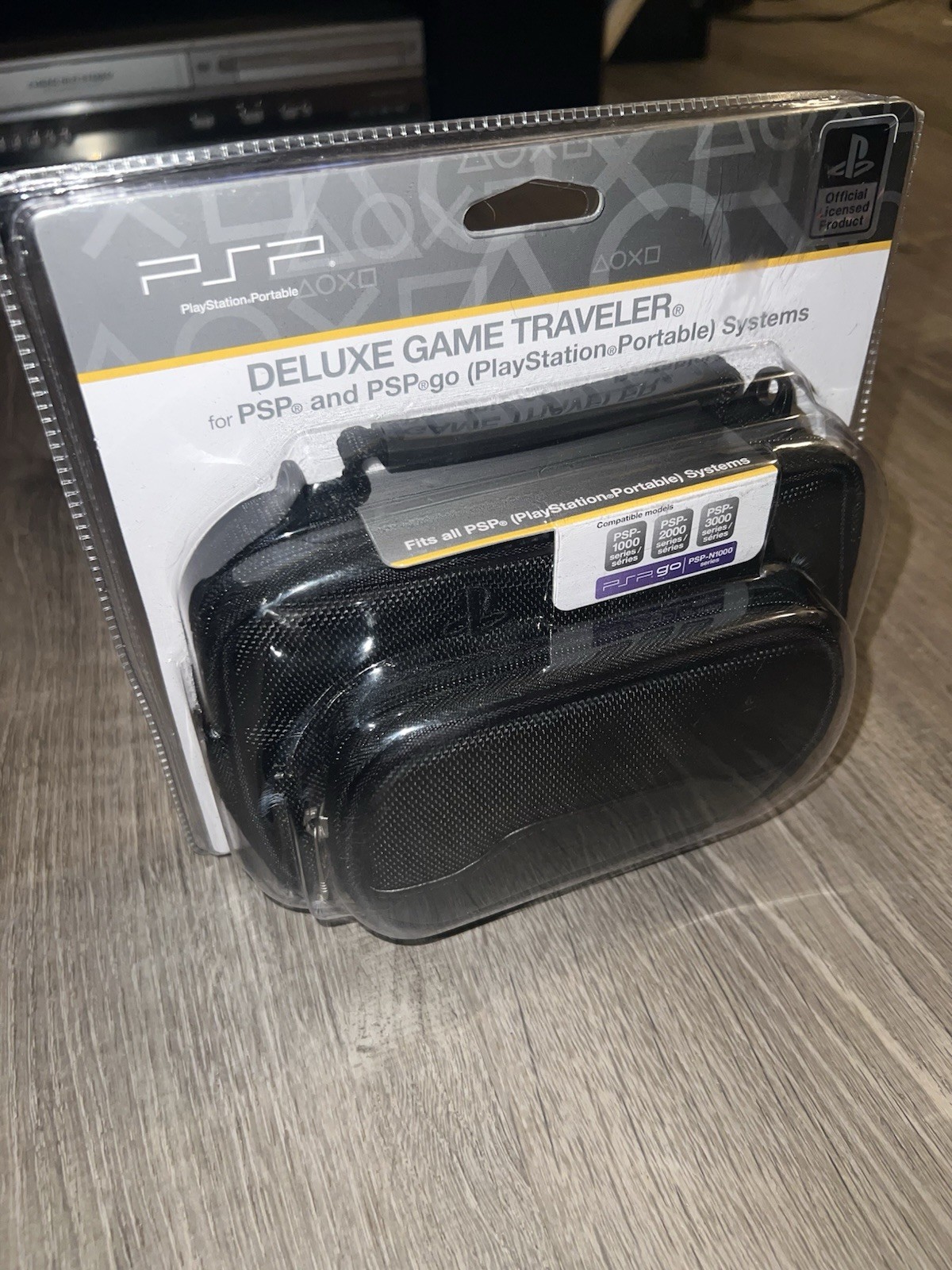 Sony PlayStation PSP & PSP go Deluxe Game Traveler Case OEM/RARE New Sealed