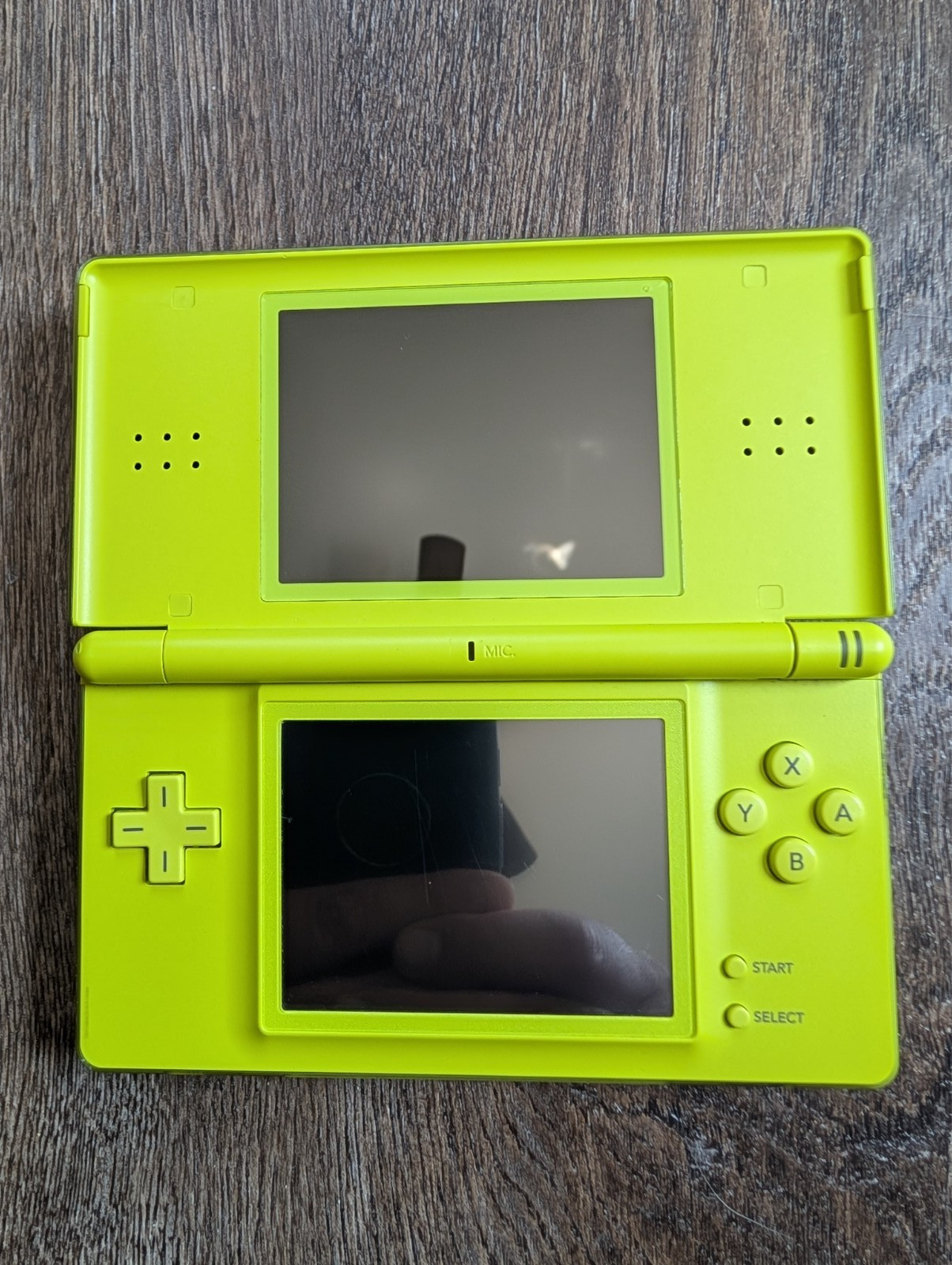 Nintendo DS Lite Handheld Console – RARE LIME COLOR – Authentic – TESTED – LOOK!