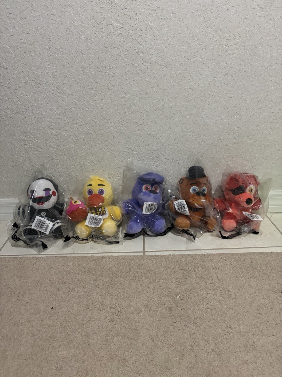 Five Nights at Freddy’s 8” Plush GLOW Eyes 2025 Jazwares FNAF COMPLETE SET of 5