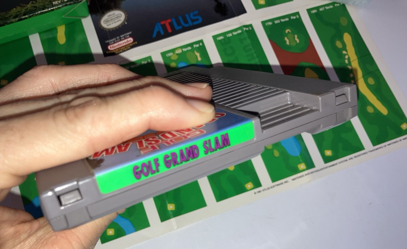 rare GOLF GRAND SLAM NES Game in Box w/manual, foldout & foam piece Fine shape