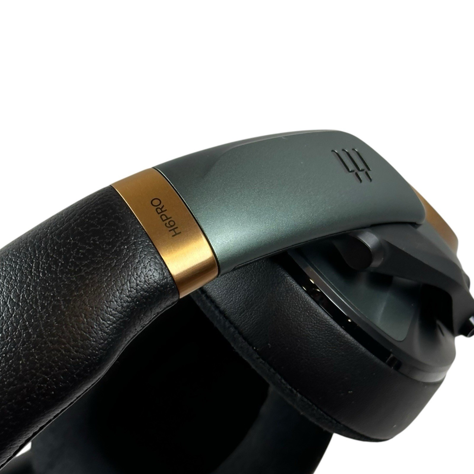 Epos H6PRO Closed Acoustic Gaming Headset (HEADSET WITH MIC/AUX CABLE)