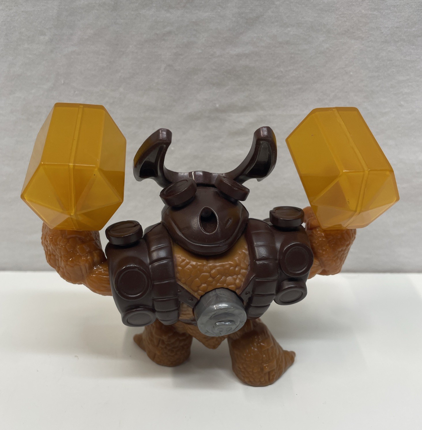 Skylanders Trap Team Wallop McDonalds Action Figure, Working Hammer Action