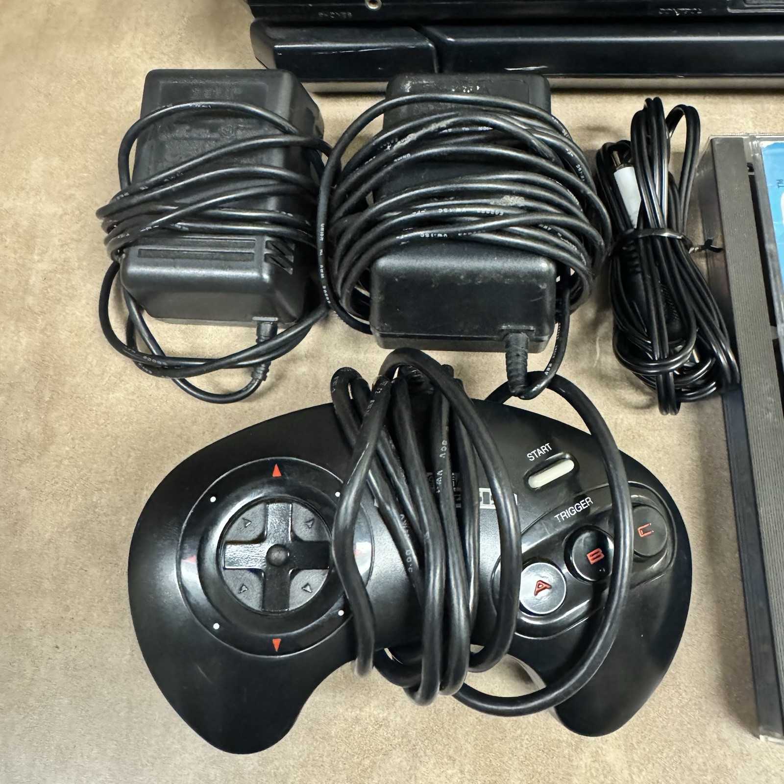 Sega Genesis Model 1 & Sega CD Model 2 Console Bundle Tested Dragons Lair Bundle
