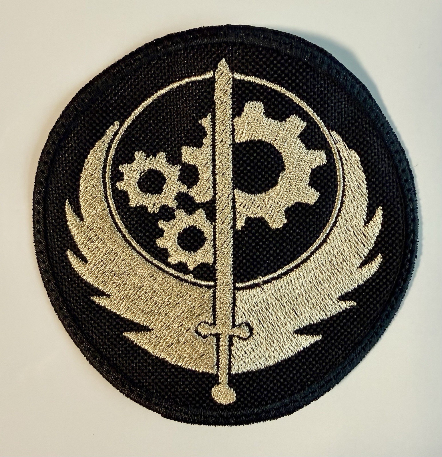 FALLOUT 4-BROTHERHOOD OF STEEL Military Rare Challenge Coin-Novelty Coin & Patch