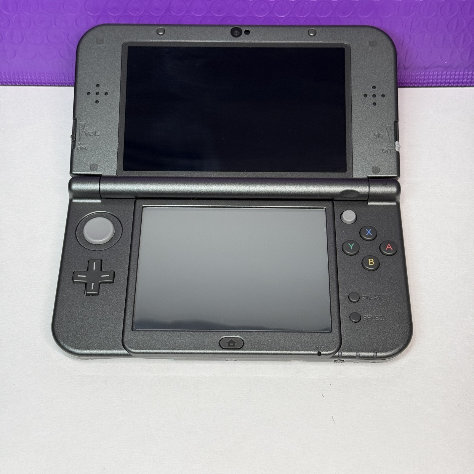 New Nintendo 3DS XL Black [32GB Upgrade] – Handheld System Console