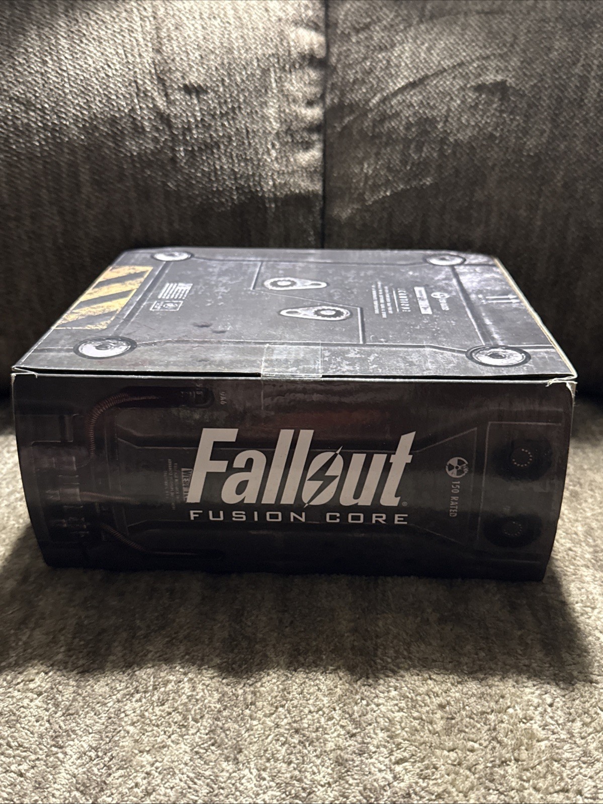 Very Rare Official Fallout Fusion Core Replica Chronicle Collectibles New Sealed