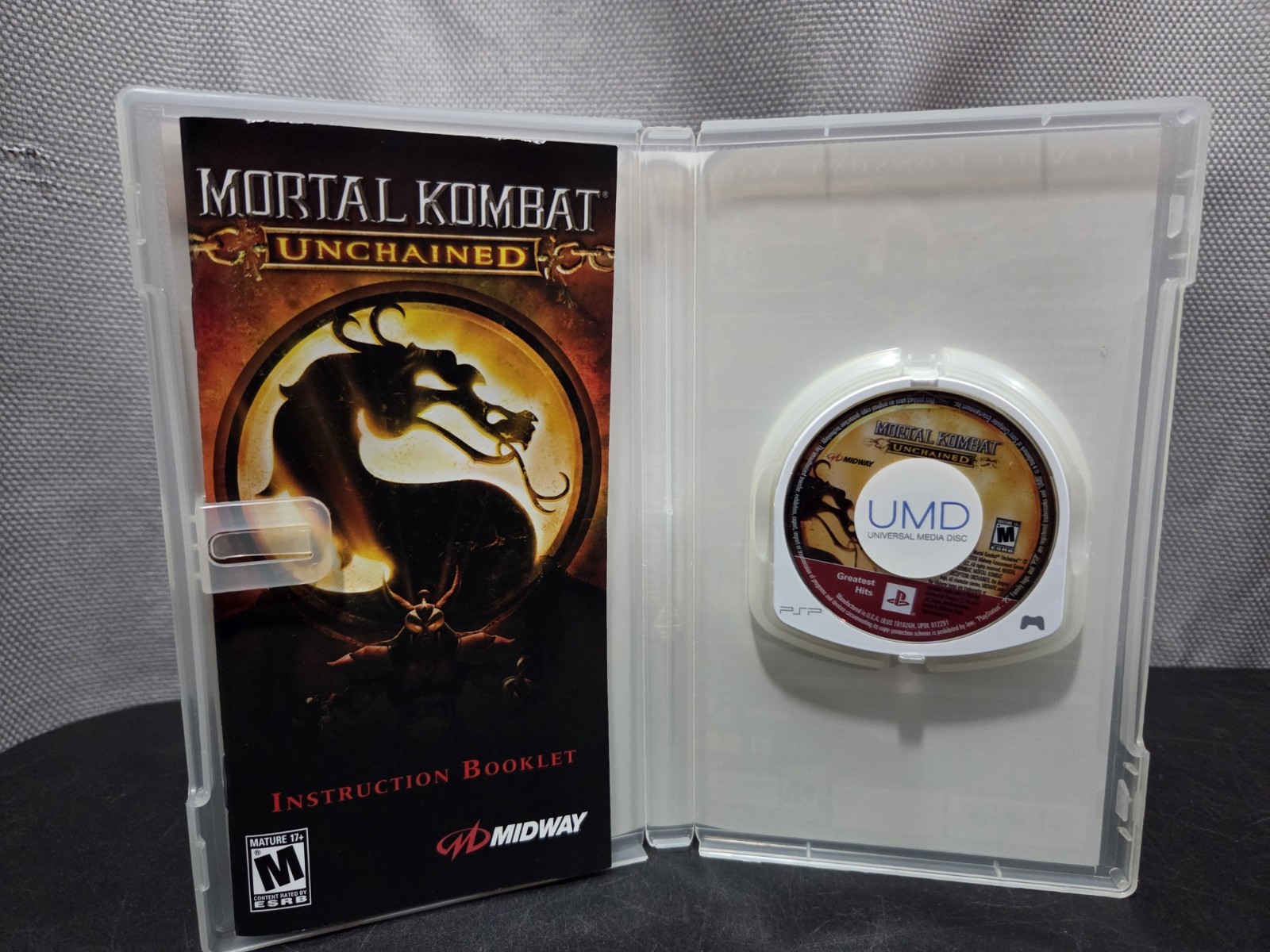 Mortal Kombat: Unchained (Sony PSP PlayStation Portable, 2006) CIB Complete
