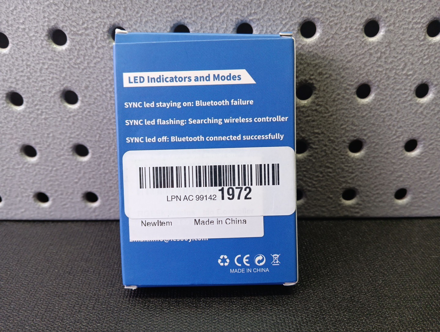 PS1/PS2 RGEEK Bluetooth Adapter for Multiple Wireless Controllers (bn)