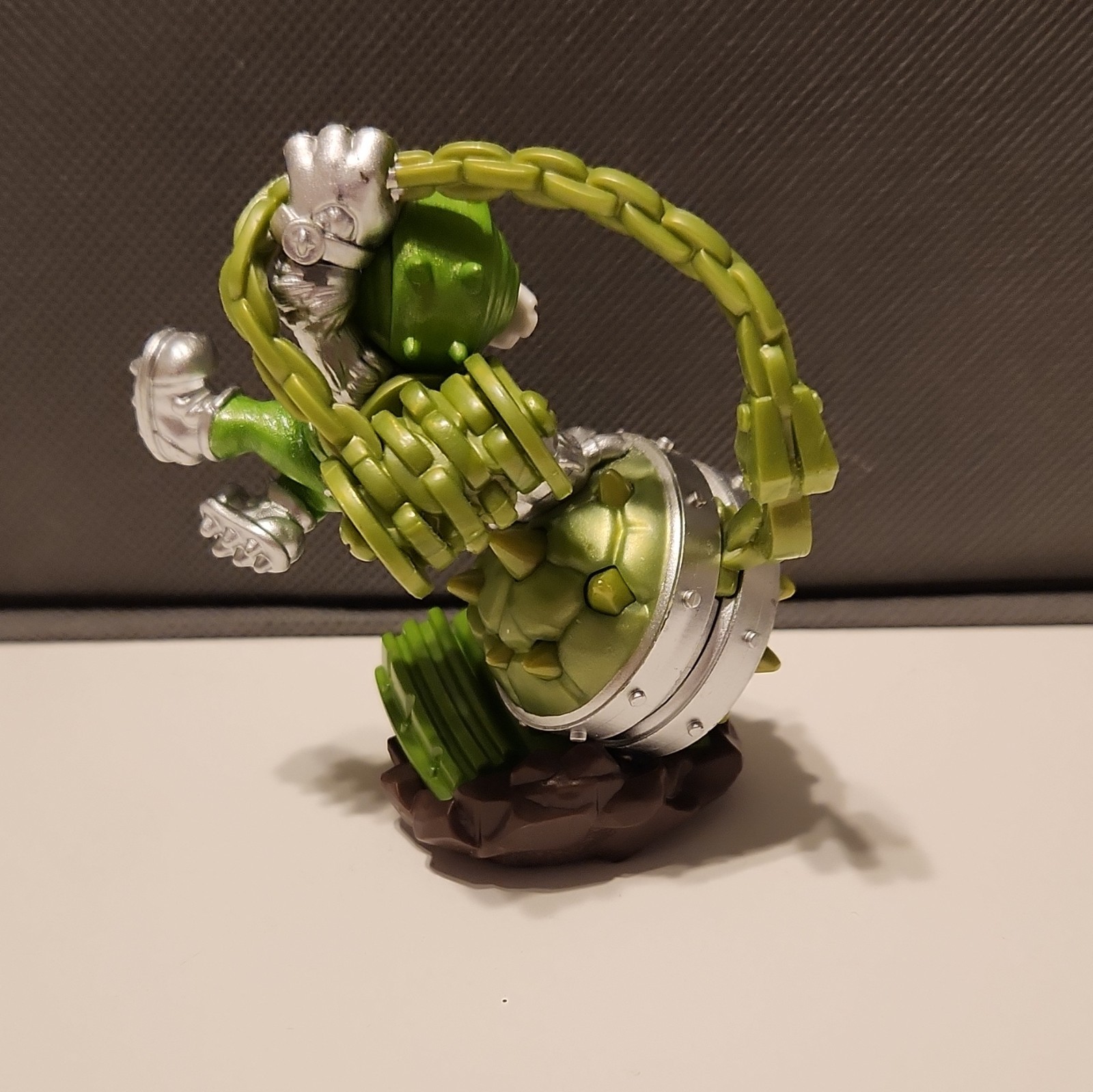Skylanders Imaginators Steel Plated Smash Hit